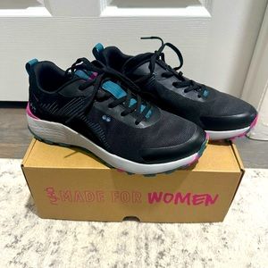 Ryka Kenai Trail Women’s Hiking Shoes Black 9M | Water Repellent & New in Box